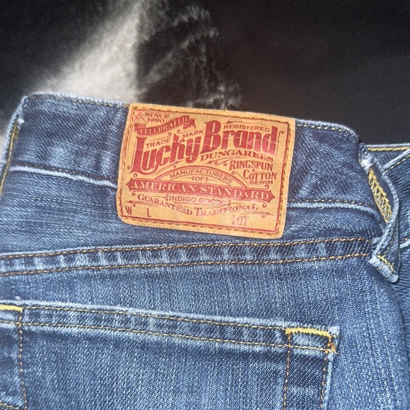 Lucky Brand Blue Jeans - Picture 4 of 7